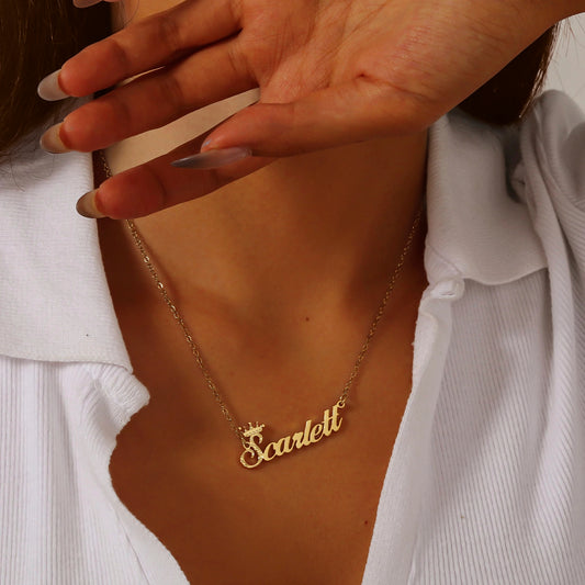 Textured Crown Name Necklace