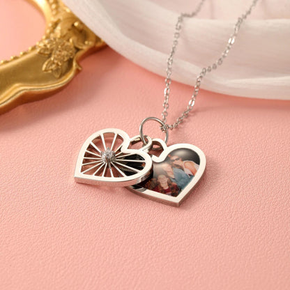 Heart Shaped Photo Locket Necklace: Stainless Steel Pendant with 13 Layered Pictures