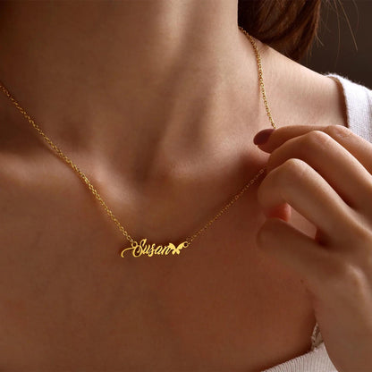 Personalized Name Necklace with Hearts: Romantic Custom Jewelry Gift